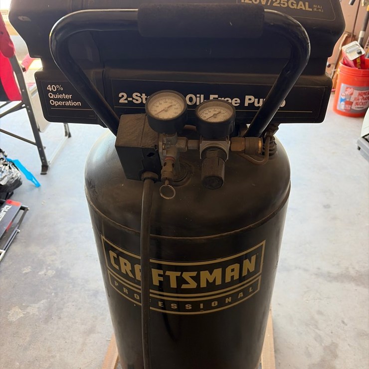 #32 • Craftsman professional two stage 12 V 25 gallon vertical 175 psi compressor