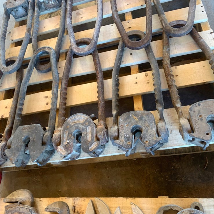 (10 X $) Pallet of 10 Obannon 24 E1B- PT Rod Elevators