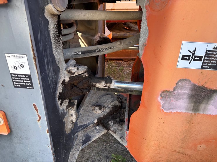 #7-•-doosan-dl250-articulated-wheel-loader-image-8