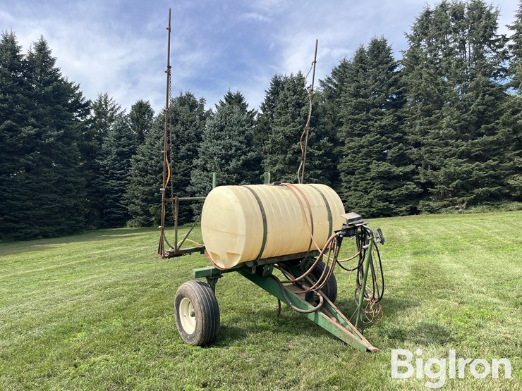 300-gal-pull-type-sprayer-image-3