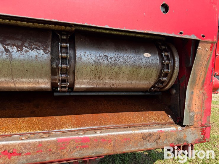 2006-case-ih-2388-axial-flow-combine-image-20