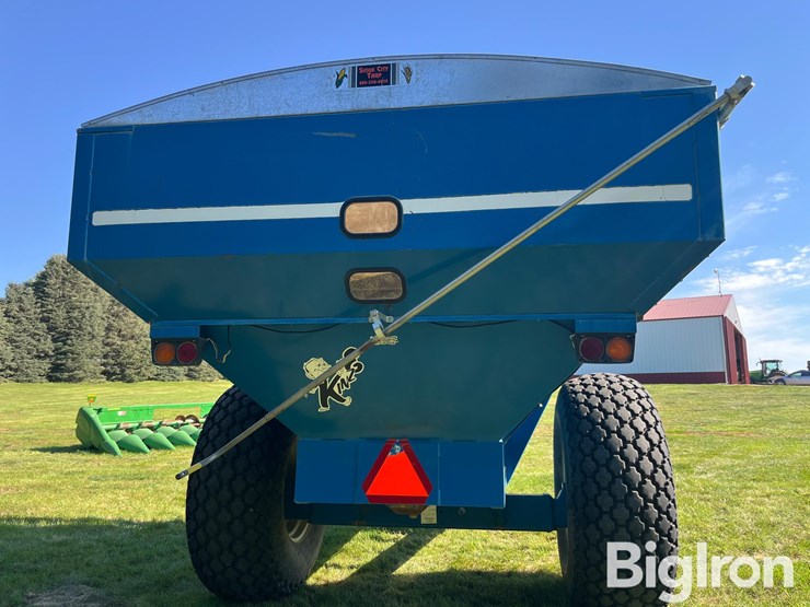 kinze-aw-640-grain-cart-image-18