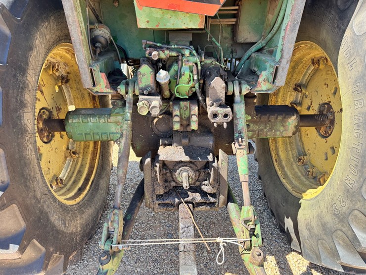 #217-•-john-deere-4440-image-5