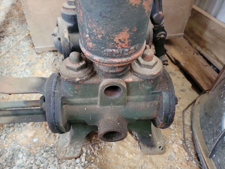 (2)-pumps-image-2
