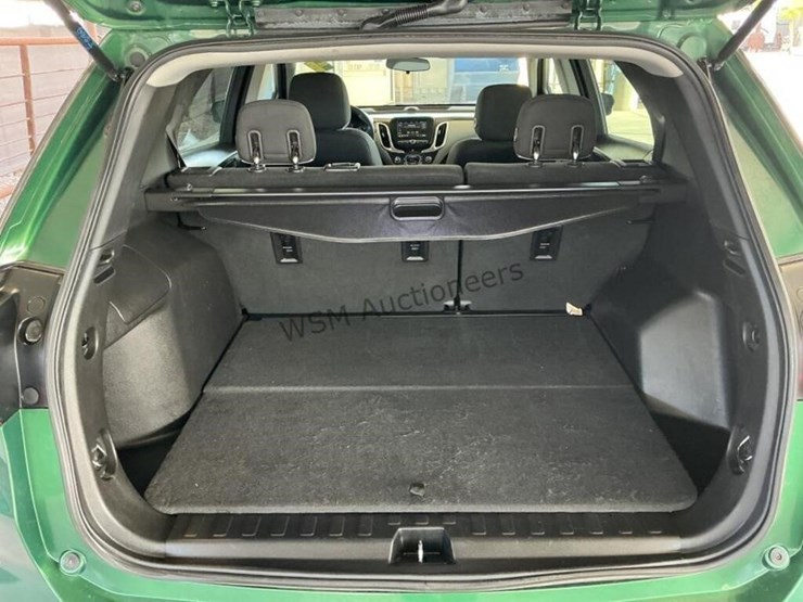 2019-chevrolet-equinox-ls-suv-image-9