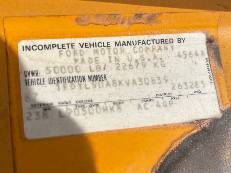 #64-•-1989-ford-ft900-crn-ford-ft900-crn-image-23