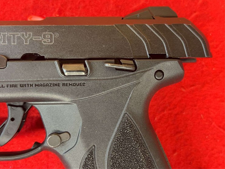ruger-security-9-9mm-semiauto-pistol-image-9