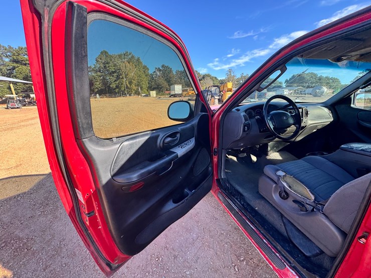 #9003-•-2003-ford-f-150-sport-image-12