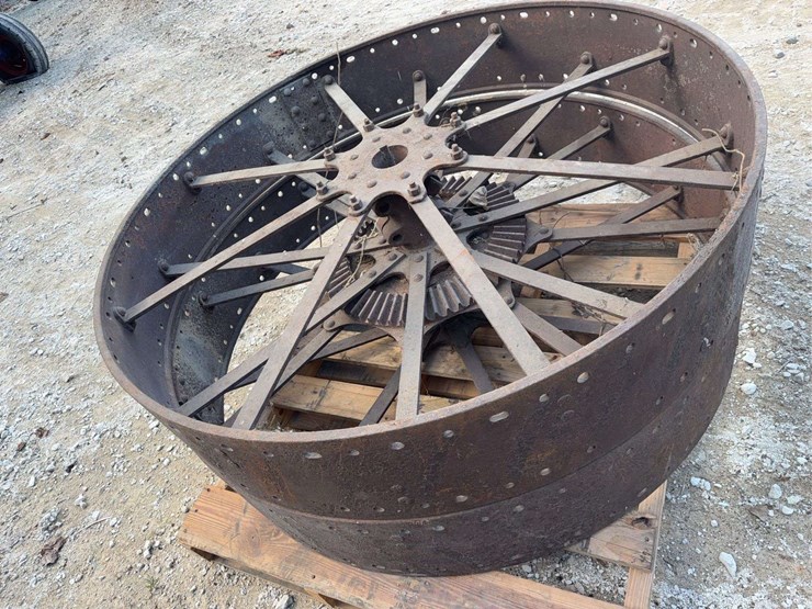 (2)-steel-wheels-image-4
