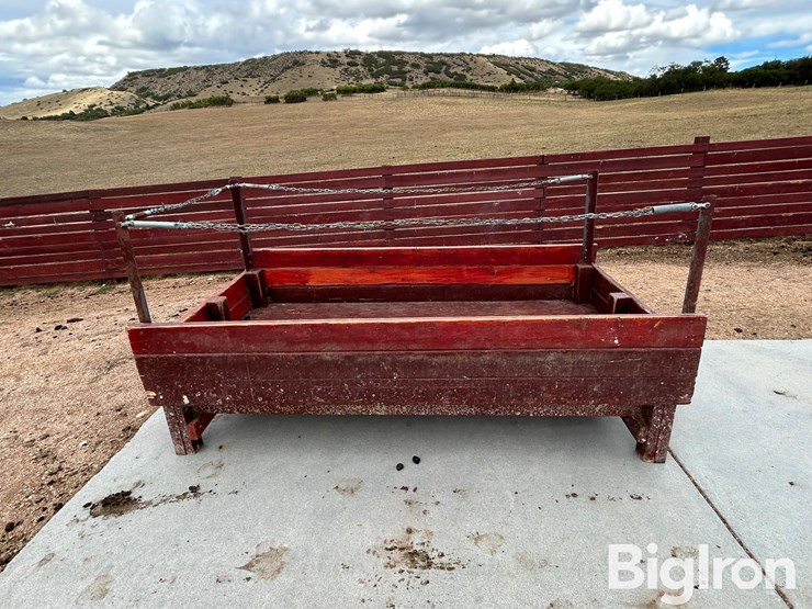 wood-cattle-feed-bunks-image-10