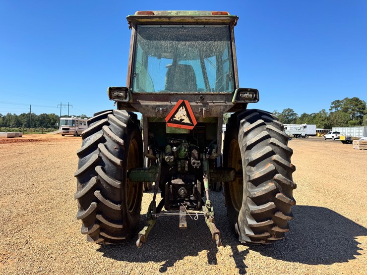 #217-•-john-deere-4440-image-4