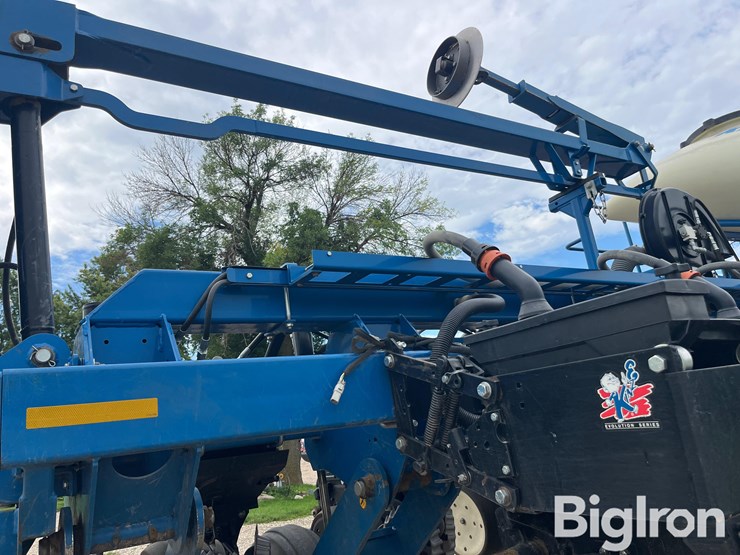 2014-kinze-3660-16r30/31r15-planter-image-20