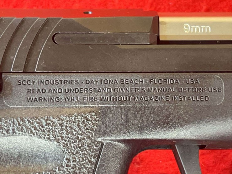 sccy-cpx-1-cb-9mm-semiauto-pistol-image-17