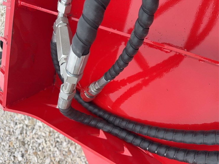 6’-red-skid-steer-brush-cutter-attachment-image-4