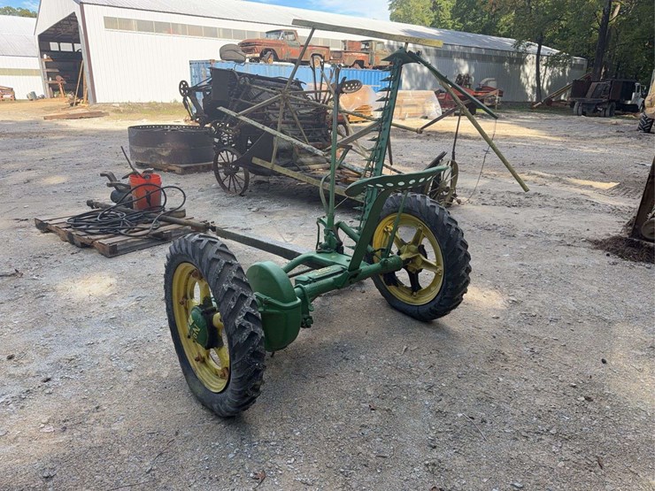 john-deere-no.-4-sickle-mower-image-3