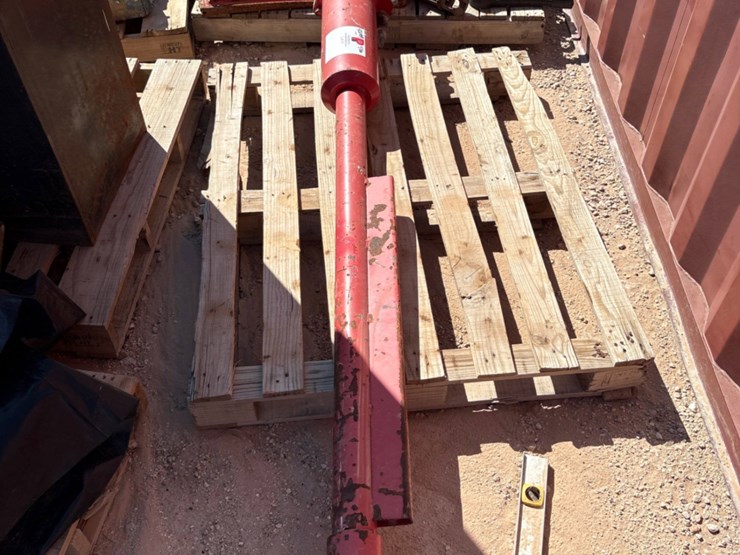 6’-hydraulic-tong-lift-cylinder-image-2
