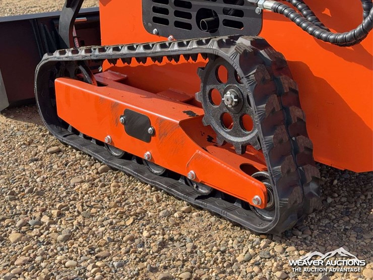 2026-captok-skid-steer-loader-image-21