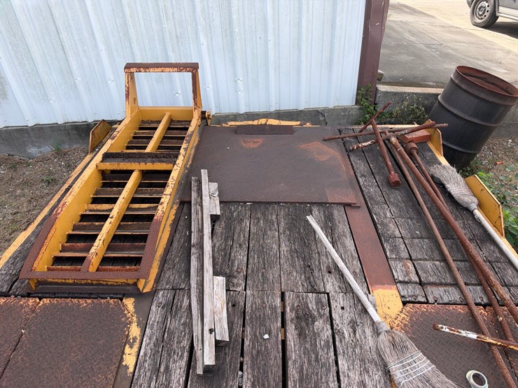 #78-•-2017-eager-beaver-20xpt-flatbed-trailer-image-5
