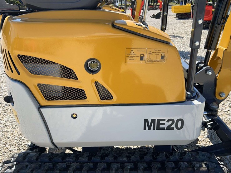 mini-excavator-me20-image-10