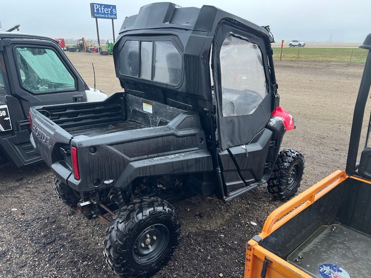 2018-honda-utv-image-4