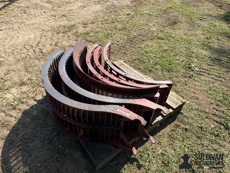 case-ih-88-series-combine-wheat-concaves-image-1