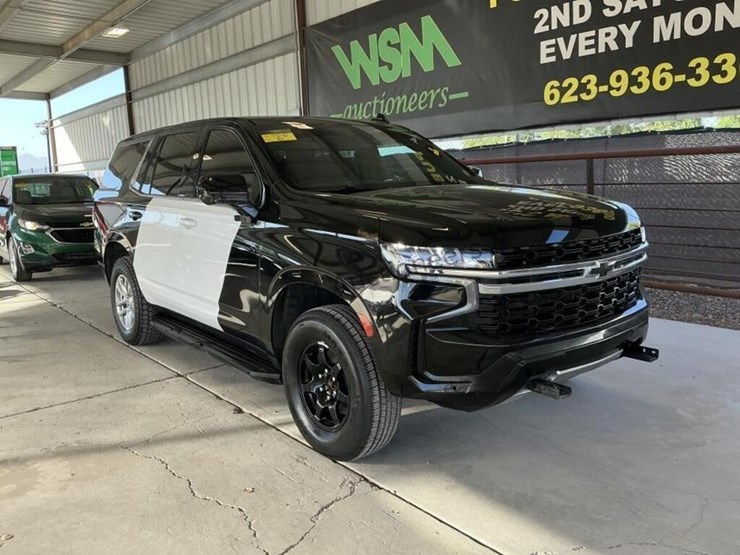 2021-chevrolet-tahoe-suv-image-2