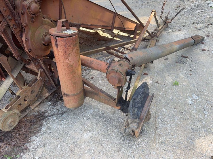allis-chalmers-all-crop-combine-image-21
