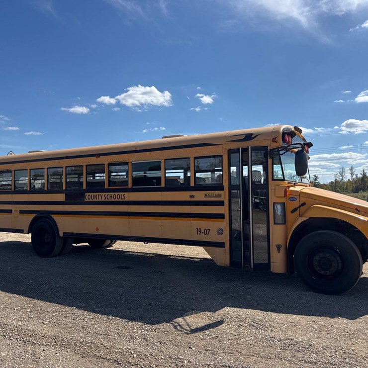 #9013 • 2006 Blue Bird School Bus