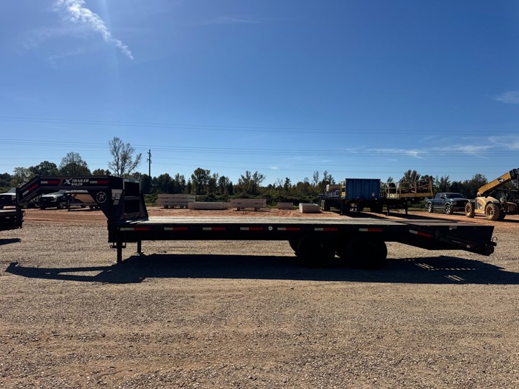 #9030-•-2022-east-texas-trailers-25’-gooseneck-flatbed-image-2