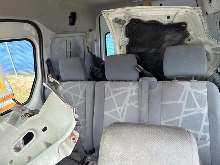 #68-•-2012-ford-transit-wagon-image-5