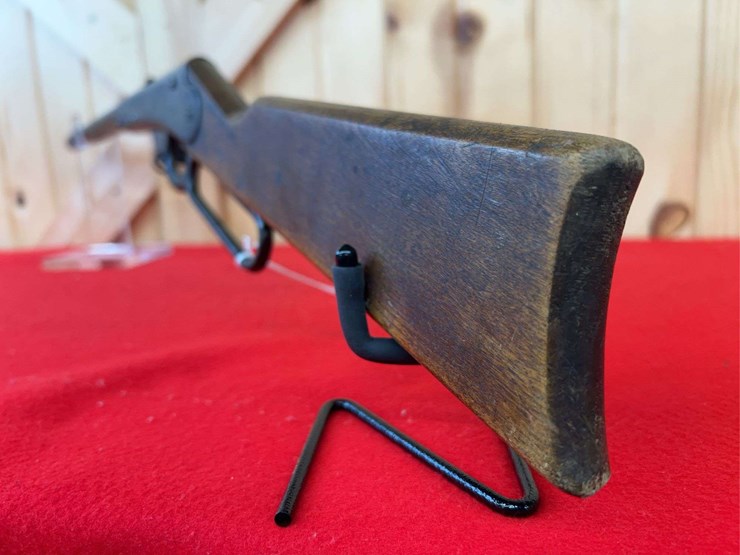 daisy-model-b-500-shot-lever-action-bb-rifle-image-2