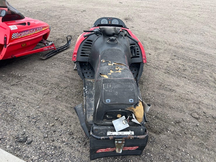 1993-ski-doo-380-snowmobile-image-6