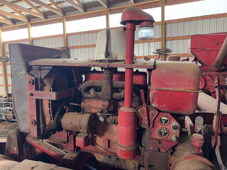 mccormick-56-t-square-baler-image-10