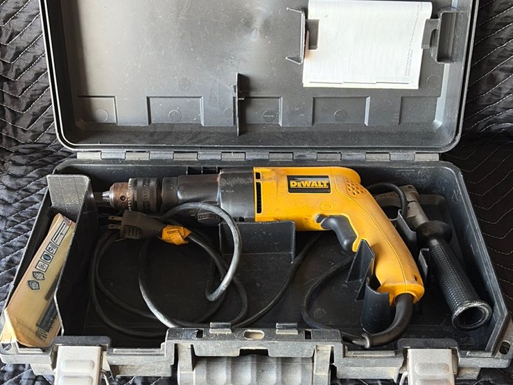 #68-•-dewalt-half-inch-heavy-duty-electric-drill-with-box-image-1