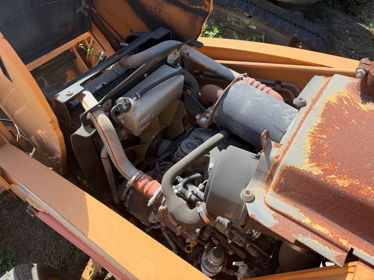 #90-•-2010-case-590sm-backhoe-image-6