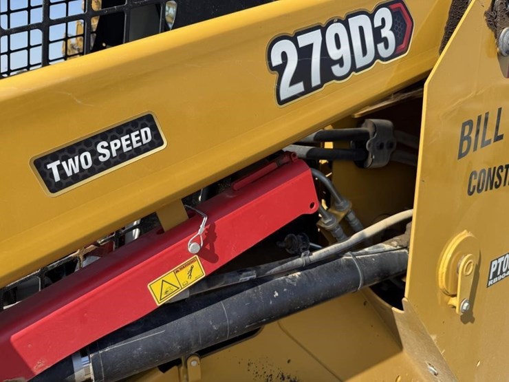2022-caterpillar-279d3-image-27