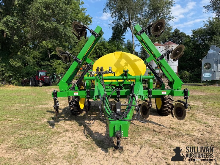 spray-king-1100-side-dress-applicator-image-2