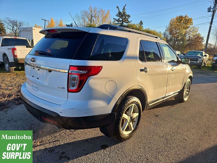 2013-ford-explorer-image-6
