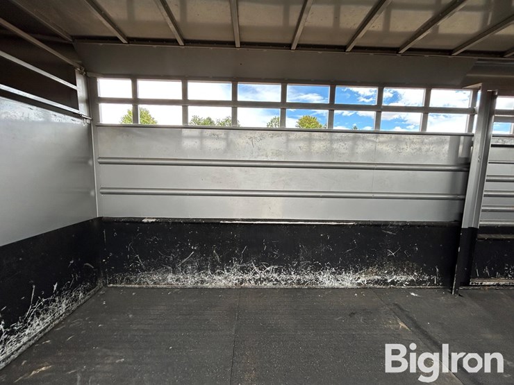 2019-travalong-40'-tri/a-gooseneck-livestock-trailer-image-20