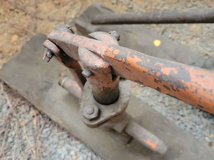 (2)-pumps-image-5