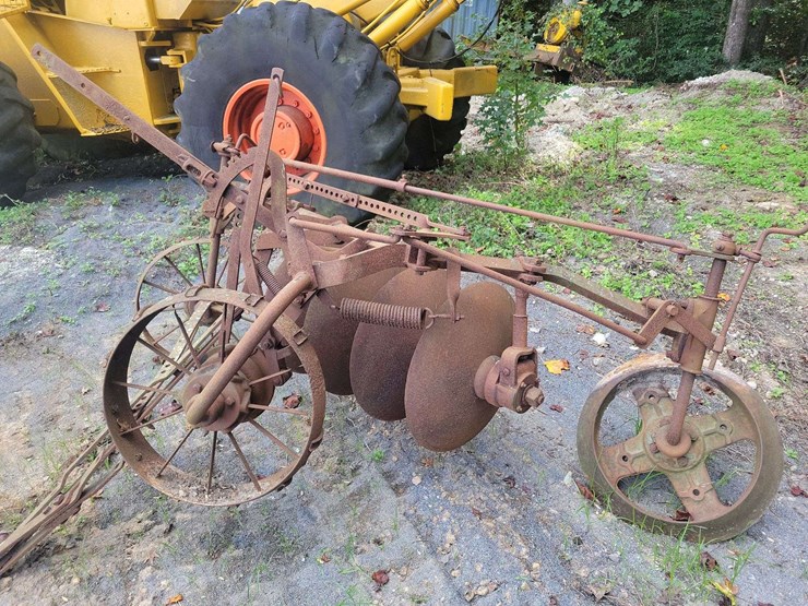 disc-plow-image-1