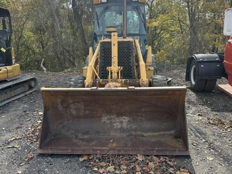 1996-deere-310d-image-3