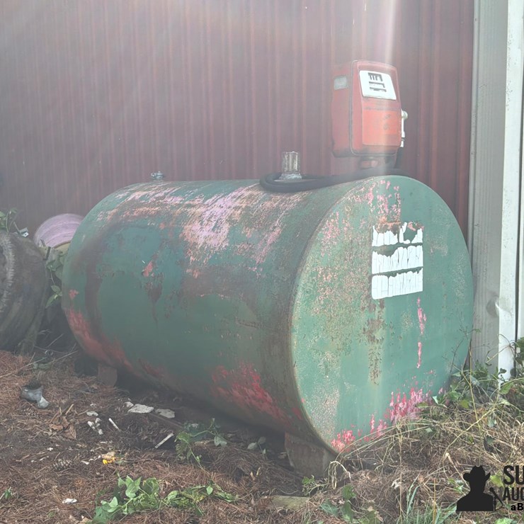 500 Gal Diesel Fuel Tank W/Gas Boy Pump
