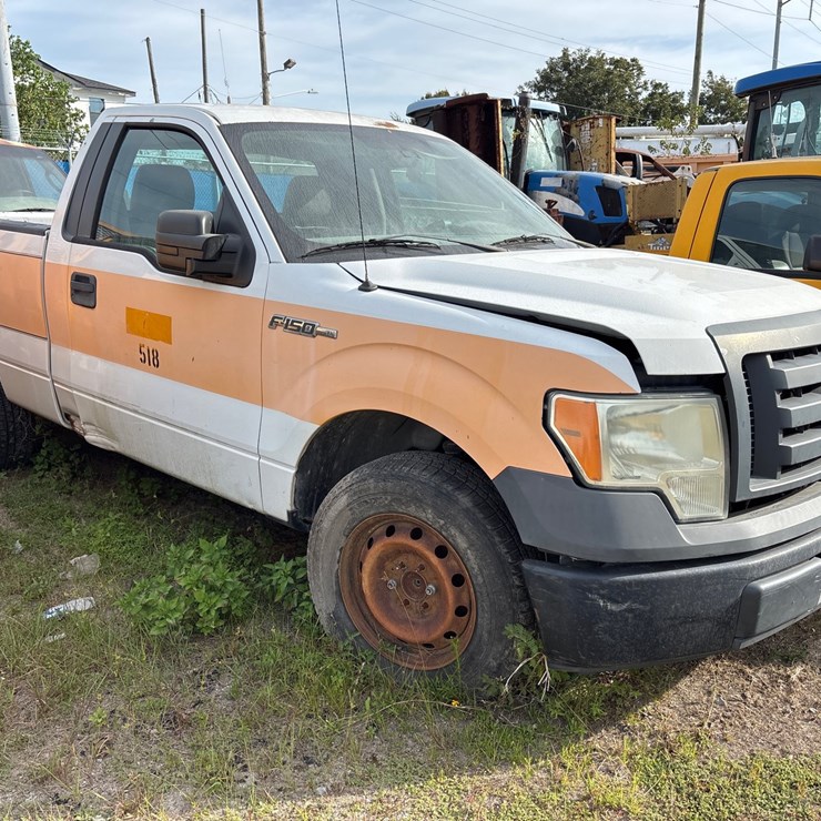 #53 • 2010 Ford F-150 XL Regular Cab Pickup Truck