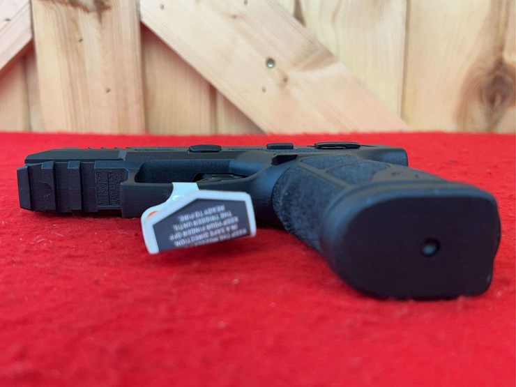 taurus-gx2-9mm-semiauto-pistol-image-7