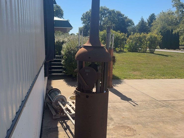 wayne-gas-pump-image-3