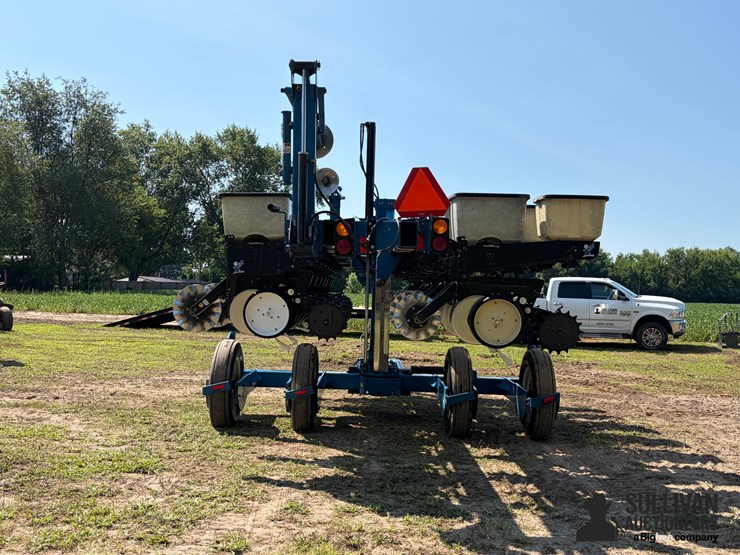 1998-kinze-2500-8/15-split-row-planter-image-6