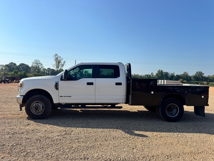 #231-•-2021-ford-f-350-pickup-truck-w/-service-bed-image-2