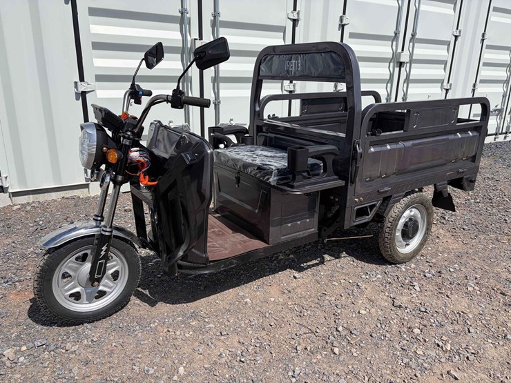 unused-et13-battery-powered-dump-cart-*not-put-together-pictures-for-reference*-*red*-image-1
