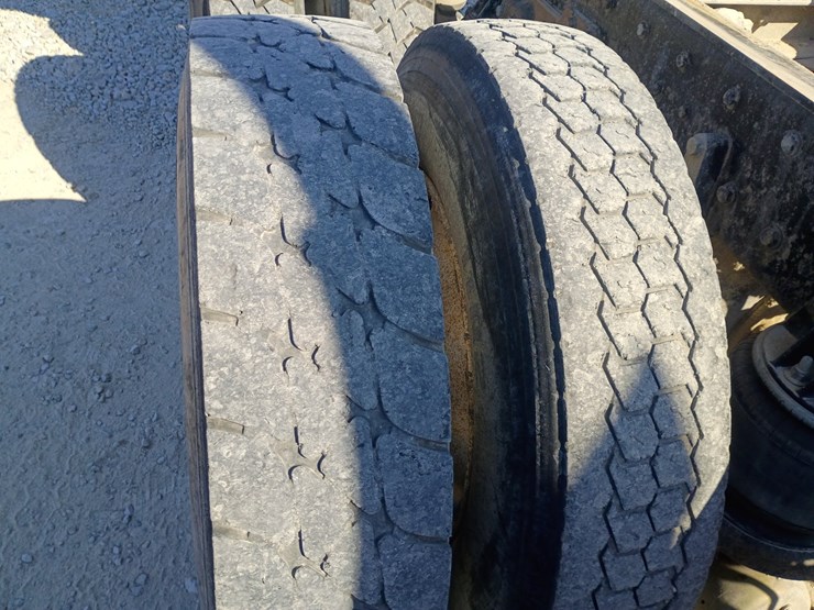 #27067-•-1984-kenworth-w900-tri-axle-dump-truck-image-101